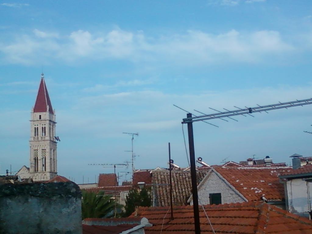 Dobra Apartments Trogir Eksteriør billede