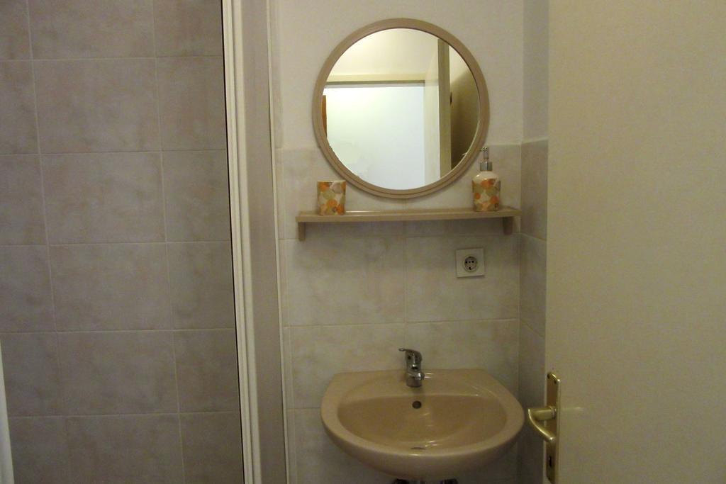 Dobra Apartments Trogir Eksteriør billede