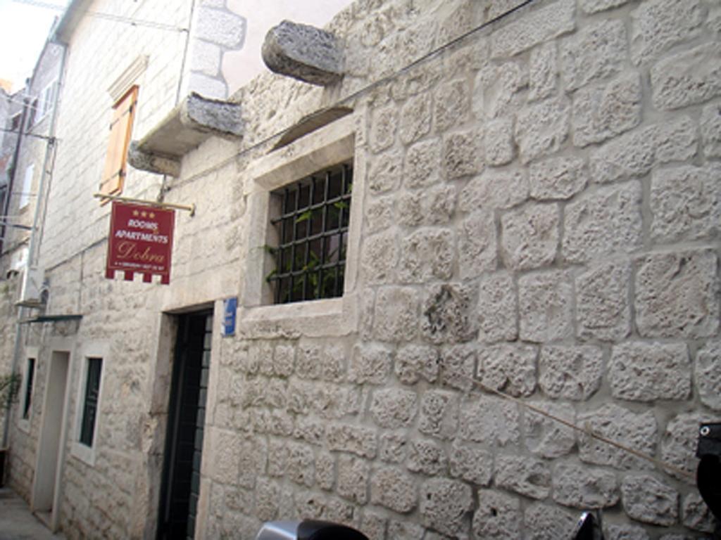 Dobra Apartments Trogir Eksteriør billede